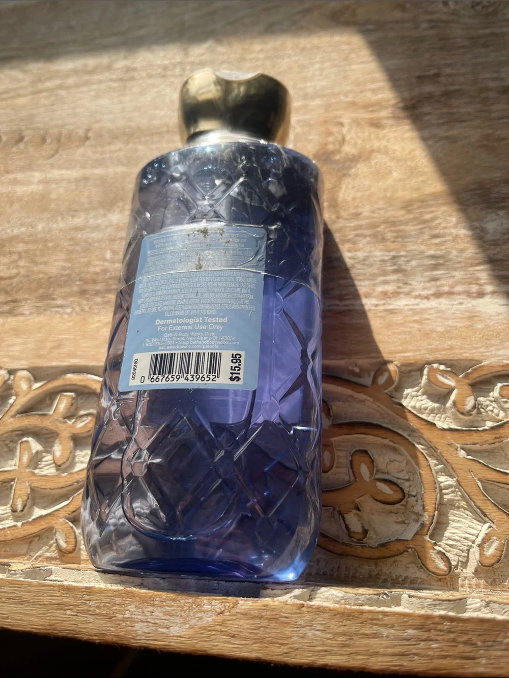 Bath & Body Works Dressed in White Body Wash - Blue